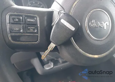 2014 Jeep Patriot Altitude z USA, uszkodzony, nr VIN 1C4NJPBA5ED853544